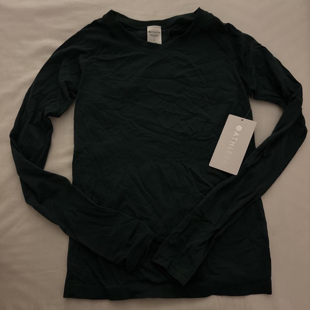 Dark green Athleta Momentum Seamless Top